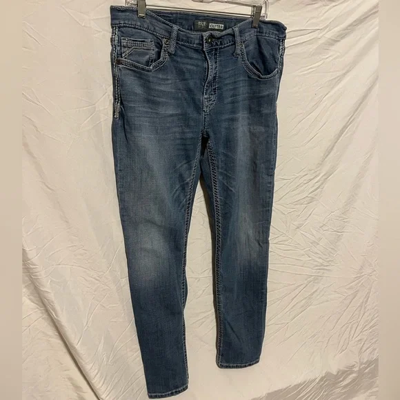 SOLD! Buckle BKE Carter 36R Straight leg coolmax jeans - Picture 2 of 10